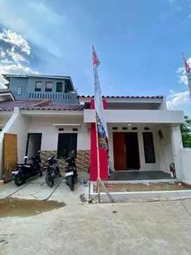 Rumah siap huni di pondok rajeg dekat kolam oasis