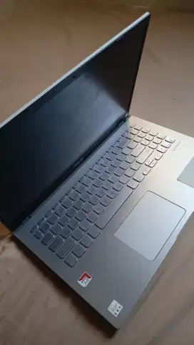 Leptop Asus X509BA AMD Ram 4 GB SSD 256