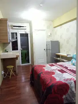 Disewakan Apartment Green Pramuka City Studio klik deskripsi