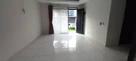 Disewakan Rumah di Kota baru Parahyangan, Kawasan Tatar Tarubhawana