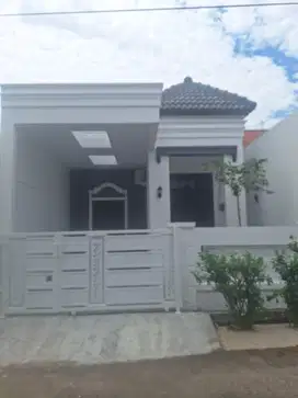 Dijual rumah semi furniture interior keren di Citra Indah Jonggol