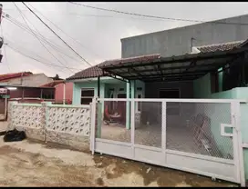 JUAL CEPAT RUMAH SIAP HUNI POSIS HOOK DI RANCAMANYAR BANDUNG