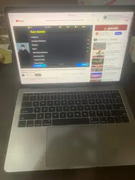 Macbook pro 13 inch 2017