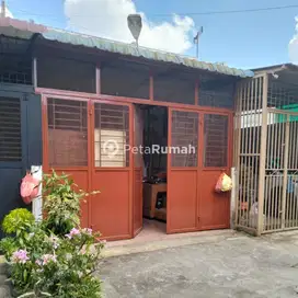 RUMAH JALAN SETIA JADI KOMPLEK TAMAN SETIA JADI MEDAN PERJUANGAN
