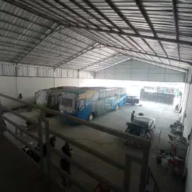 Di sewakan gudang siap pakai di jalan utama Cisauk Tangerang