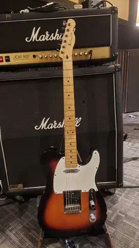 Fender telcaster player series mim 2022