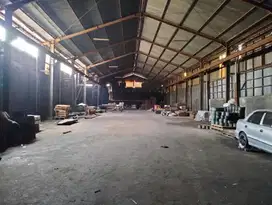 Gudang ex pabrik seng daanmogot
