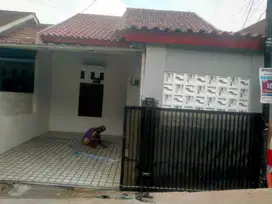 DISEWAKAN RUMAH DI BUANA 5 RESIDENCE, PASIR PUTIH, SAWANGAN, DEPOK