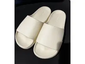 Dijual Adidas Adilette Lumia Slides White (Baru) Ukuran EU 42 - US 8