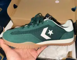 SALE NEW CONVERS RUN STAR ORI SZ 40