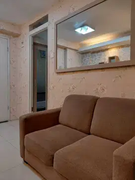 Di sewakan apartemen tulip lantai 11.view kolam renang