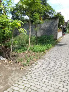 Tanah di Jogja, Dekat Candi Prambanan, Siap Balik Nama