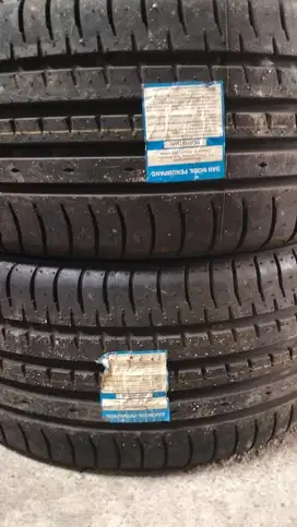 Ban Accelera 225/40/18 Baru