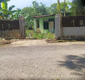 Dijual Rumah sekitar Jalan Poros Barombong, Gowa