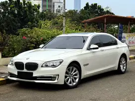 2012 BMW 740li 3.0 Bensin