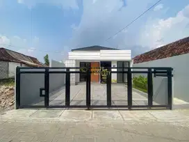 RUMAH BARU & SIAP HUNI DEKAT MALL SCH