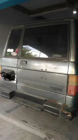 Toyota Kijang Rover 1987