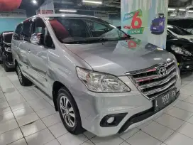 TOYOTA GRAND INOVA 2.5 G MANUAL 2015