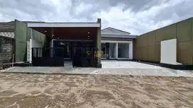 RUMAH SIAP HUNI, TIPE BESAR DI KALASAN, SLEMAN