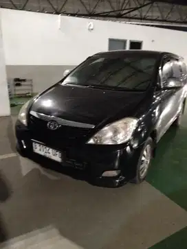 Toyota Kijang Innova 2009 Bensin