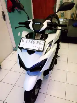 VARIO 2024 ABS km 2 rb Mewah orian total sangat bagus drpd beli baru