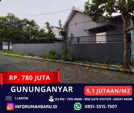 GUNUNGANYAR Bawah Pasar‼️Rumah Hook 152 m2 Akses Merr 2C