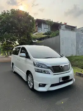 TOYOTA VELLFIRE Z PREMIUM SOUND 2011
