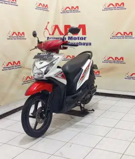 Ready Honda Beat Esp Tahun 2016 merah putih Putih
