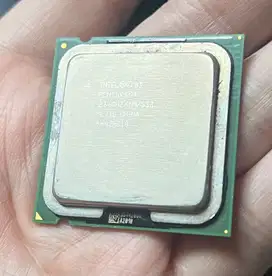 Processor CPU Intel Pentium 4 2.66ghz 1MB cache 533 FSB LGA775 beserta