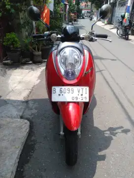 Honda Scoopy tahun 2011