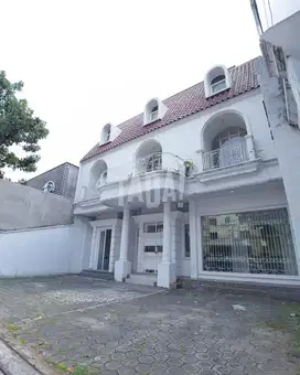 For Rent Bangunan Komersil di Kebayoran Baru