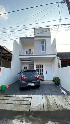 Dijual Rumah Bangunan Baru 2 Lantai Kembang Larangan Super Strategis