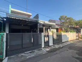 RUMAH 2 LANTAI STADION BIMA CIREBON