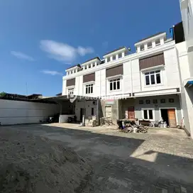 VILLA JALAN SIDODAME KOMPLEK MENTARI JEWEL 2 MEDAN TIMUR