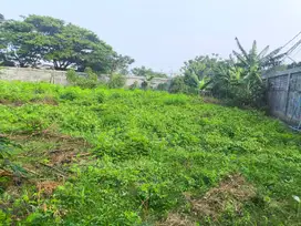 Disewakan tanah. jl husein sastranegara