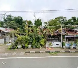 Tanah Jalan Utama Dekat Kebun Raya Bedugul