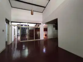 Rumah Asri dan Siap Huni Di Pusat Kota, Cirebon