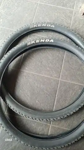 Ban kenda ukuran 27,5 X 220