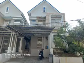 Jual cepat rumah cluster jl kolmas dekat alun2 Pemkot cimahi