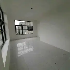 Ruko Royal Residence Serenade Surabaya Area Strategis Murah Lie.A069