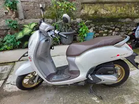 Jual Cepat Honda Scoopy 2021 Pribadi