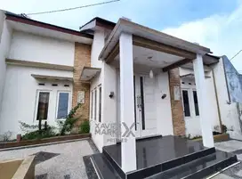 Rumah Bisa Untuk Huni Atau Usaha di Tepi Jalan IR Rais Klojen Malang