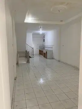 Rumah Ruko Jelambar Barat 3Lt 78m 4KT SHM Strategis Pinggir Jalan