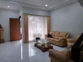 Di Jual Rumah Bagus Siap Huni Singgasana Pradhana Bandung.