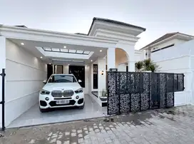 Rumah SIAP HUNI Desain Mewah Full Furnished dkt Pamela 7
