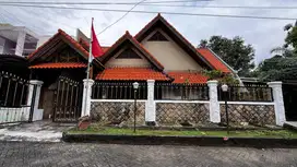 Rumah dan  kos kosan Medokan Asri Timur Surabaya Dekat MERR, kampusUPN
