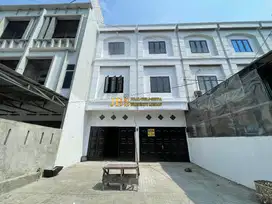 Jual/Sewa Ruko Gandeng di Jalan Perhubungan - Tembung Kondisi Kosong
