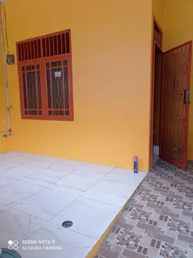 Rumah SHM 105m² Cipondoh Jalan Utama Dekat RS Sari Asih Jual Cepat