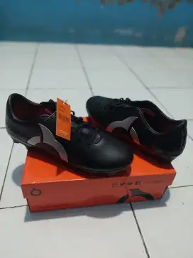 Original New Sepatu Bola Ortuseight Horizon FG