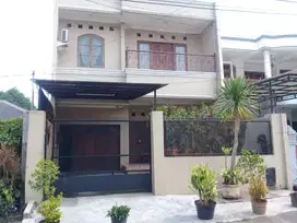 Rumah Dalam Komplek Turun Harga Kelapa dua Kebon Jeruk Jakarta Barat